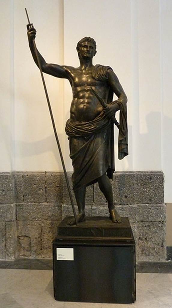 Herculaneum Augusteum. Found 17.7.1741 in front of left apse. Bronze statue of Augustus.
Now in Naples Archaeological Museum. Inventory number 5595.