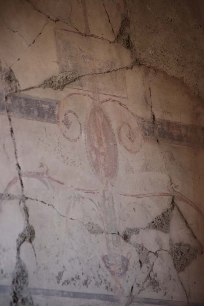 III.11 Herculaneum, October 2020. Room 2, detail of painted decoration from upper north wall, at east end. Photo courtesy of Klaus Heese.