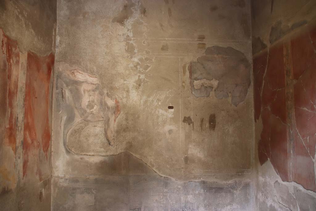 III.11 Herculaneum. October 2020. Room 7, looking towards south wall of ala. Photo courtesy of Klaus Heese.