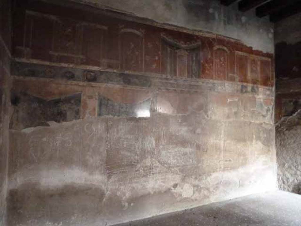 III.11 Herculaneum. May 2010. Room 8, looking towards south wall. 