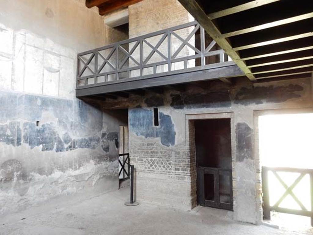  
IV.21, Herculaneum. May 2018.
Photo courtesy of Buzz Ferebee. 
