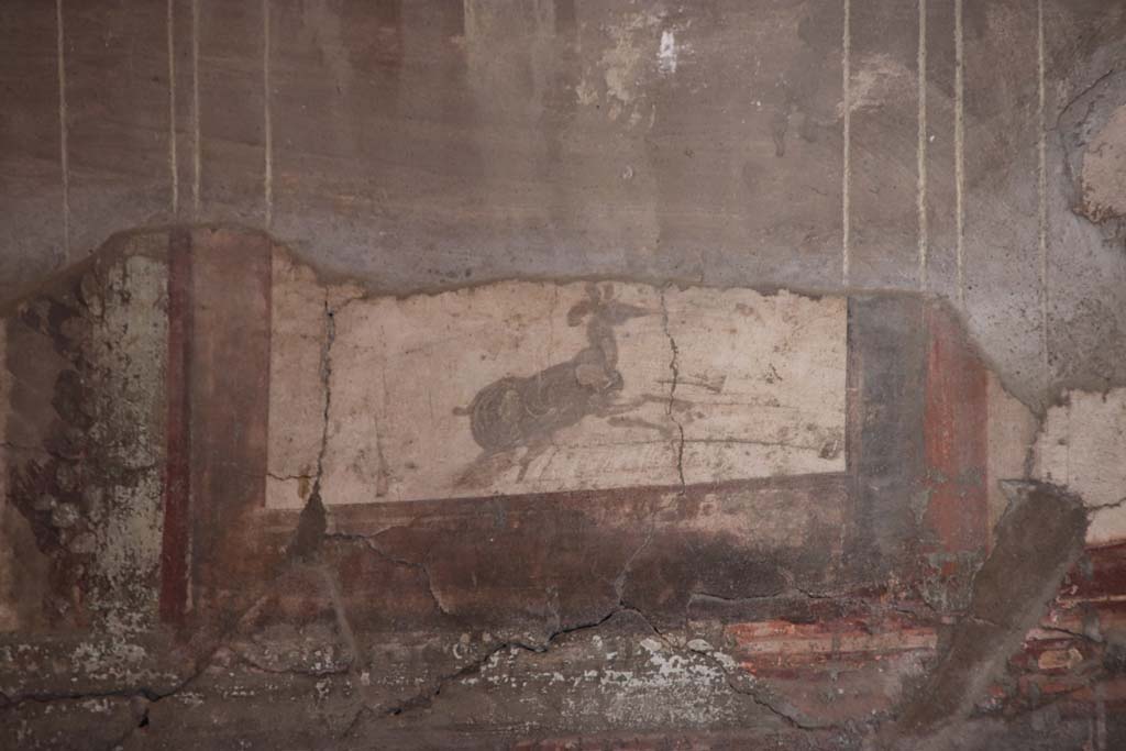 V.1 Herculaneum, October 2020. Room 7, detail from north end of middle of upper east wall. Photo courtesy of Klaus Heese.