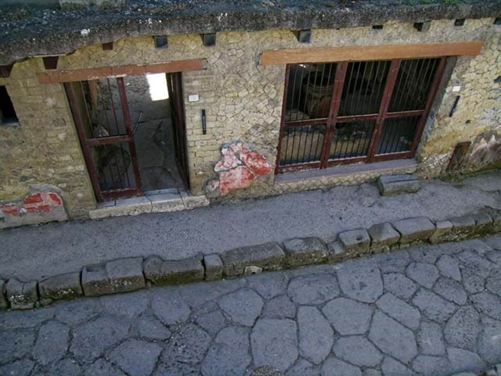 A close up of a brick building

Description generated with high confidence