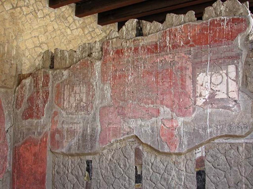 V 7/6, Herculaneum, September 2003. Upper room c, looking towards south wall in south-east corner. Photo courtesy of Nicolas Monteix.