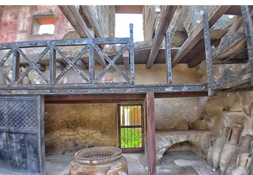 V.6, Herculaneum, April 2018. Looking east. Photo courtesy of Ian Lycett-King.  Use is subject to Creative Commons Attribution-NonCommercial License v.4 International.
