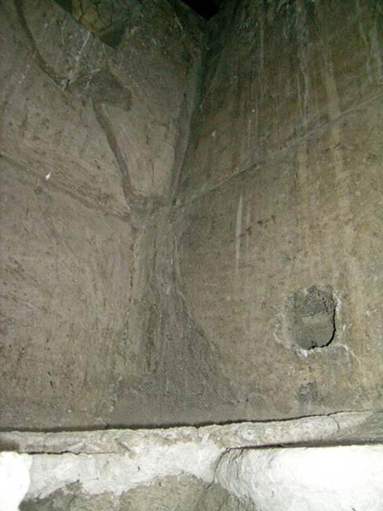 V.10/9 Herculaneum. December 2004. Detail of north-east corner. Photo courtesy of Nicolas Monteix.