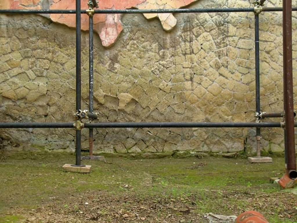 V.11, Herculaneum. December 2004. East side of atrium. Photo courtesy of Nicolas Monteix.

