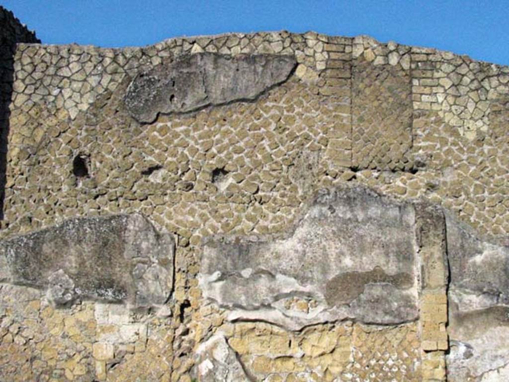 VI.1/7, Herculaneum. May 2003. Looking towards north wall of corridor. Photo courtesy of Nicolas Monteix.