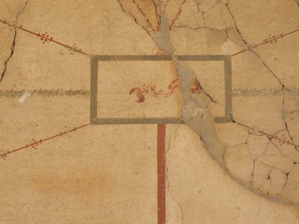 VI.29, Herculaneum. May 2018. Tablinum 5, painted panel from west end of south wall
Photo courtesy of Buzz Ferebee.
