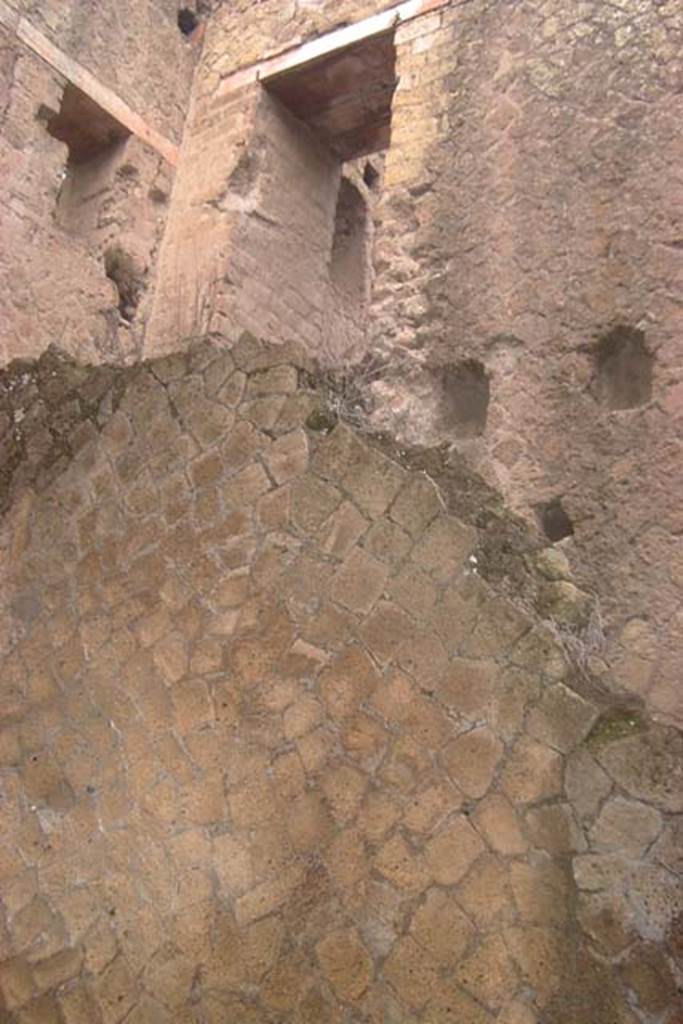 Ins Or II, 7, Herculaneum. October 2004. 
Looking north towards doorway situated on mezzanine level, and leading into rooms above Ins.Or.II.8.
Photo courtesy of Nicolas Monteix.
