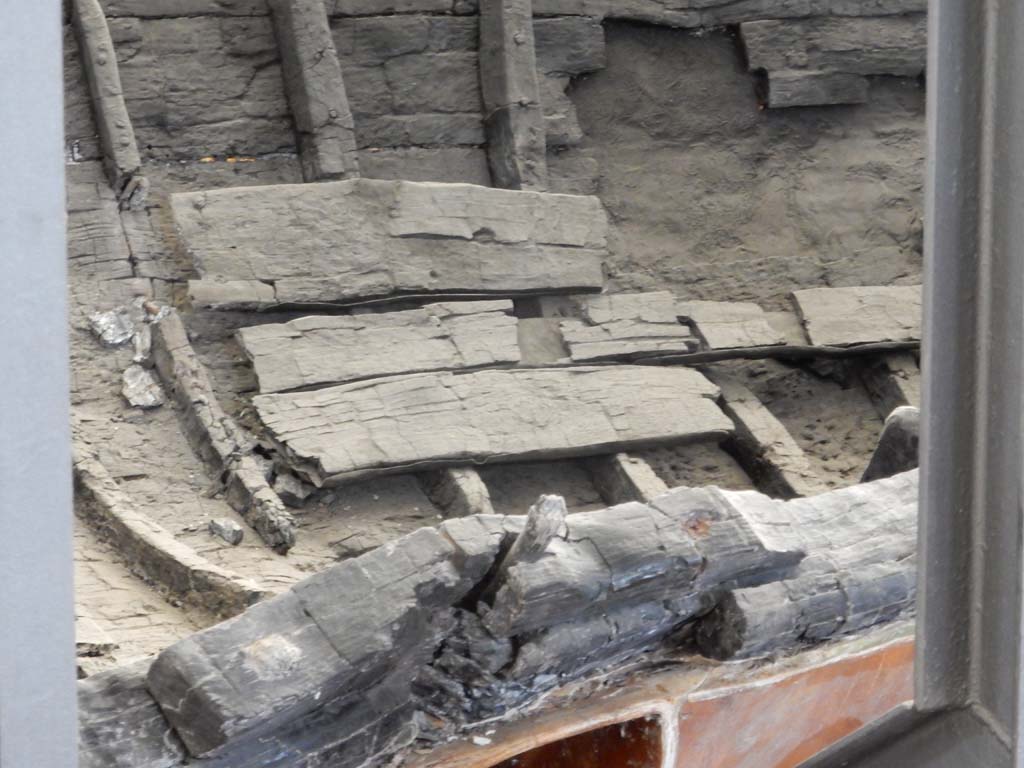 Herculaneum, June 2019. Detail of wooden planking. Photo courtesy of Buzz Ferebee.