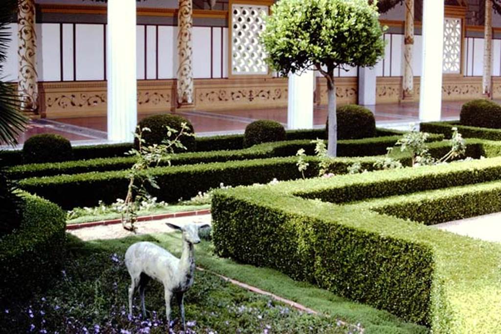 Getty Villa, Malibu, Spring 1982. Reproduction bronze statue in garden area. Photo by Stanley A. Jashemski.   
Source: The Wilhelmina and Stanley A. Jashemski archive in the University of Maryland Library, Special Collections (See collection page) and made available under the Creative Commons Attribution-Non Commercial License v.4. See Licence and use details.
J80f0426
