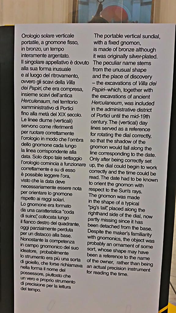 Villa dei Papiri, Herculaneum. November 2018.
The “Ham shaped” sundial of Portici, description card. Photo courtesy of Giuseppe Ciaramella.

